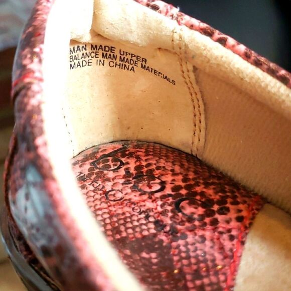 b.o.c Born O Concept Snakeskin Print Clogs *Free to Nurse in Need* Size 6 - Picture 7 of 11